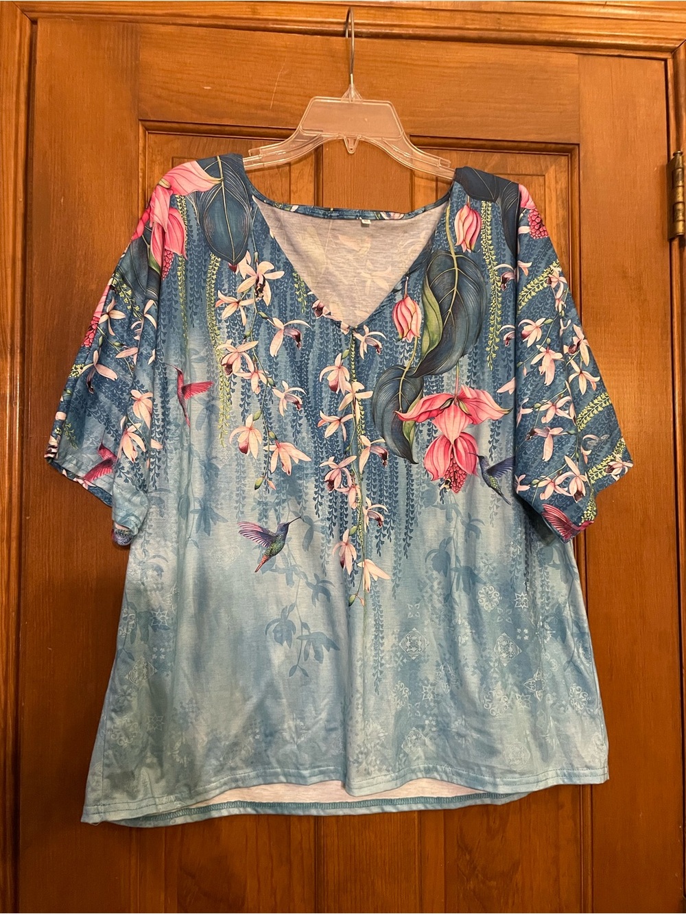 Blue Floral Hummingbird V-Neck Women’s Top with Pink Accents, Size 3X